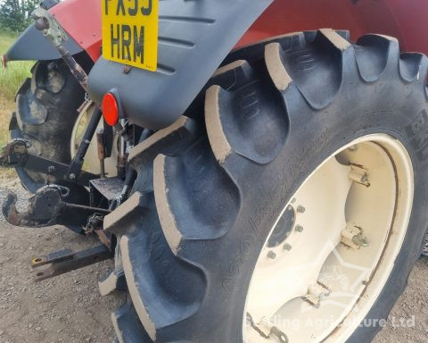 Zetor 10641 with Trac-Lift 260 Loader