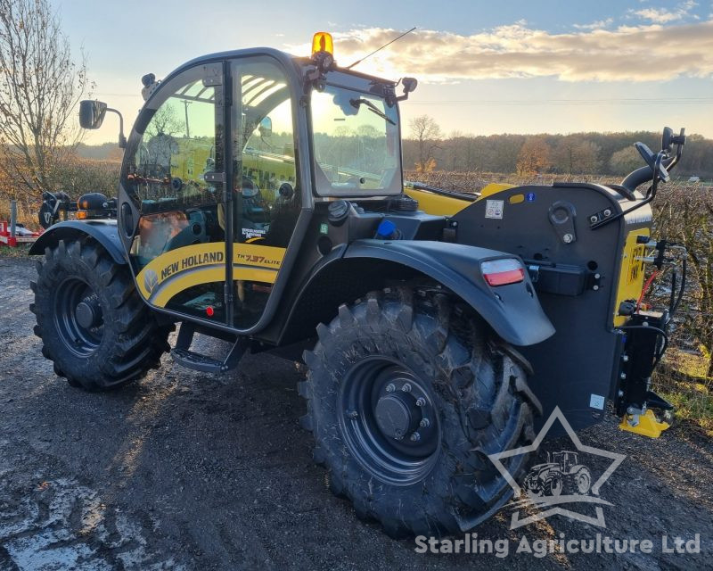 New Holland TH7.37 Telehandler Elite