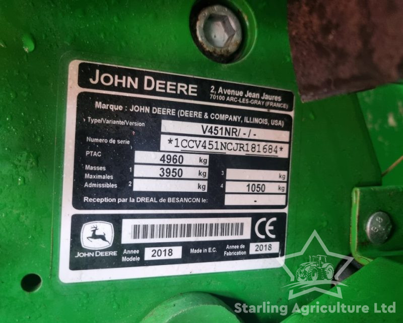 John Deere V451R Round Baler