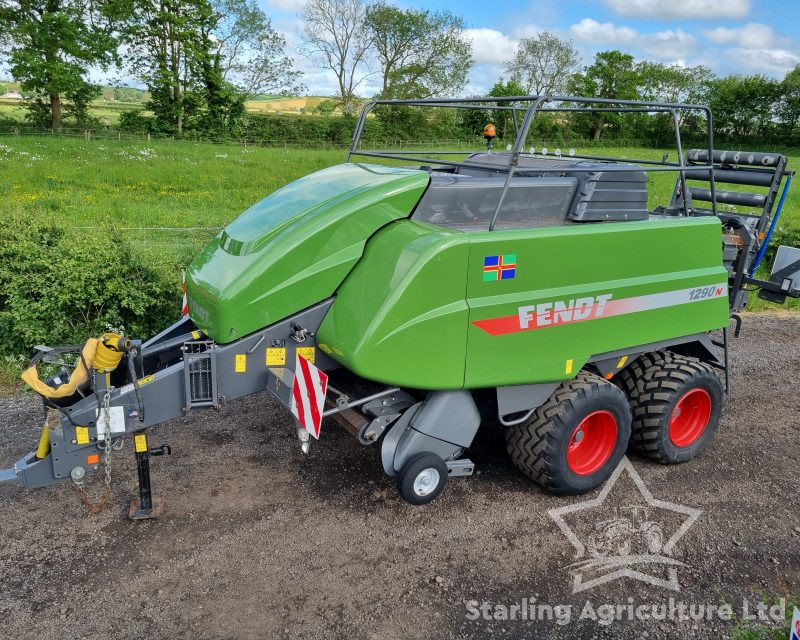 Fendt 1290N Baler