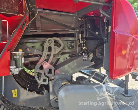 Massey Ferguson 2170 Baler