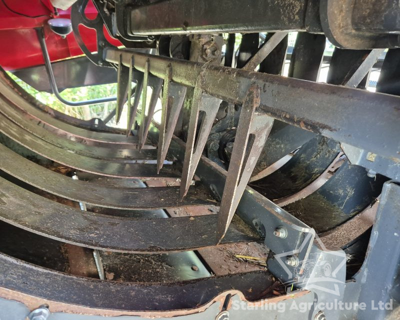 Massey Ferguson 2170 Baler