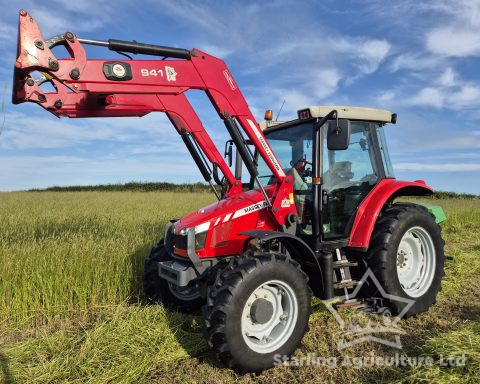 Massey Ferguson 5440 Loader Tractor