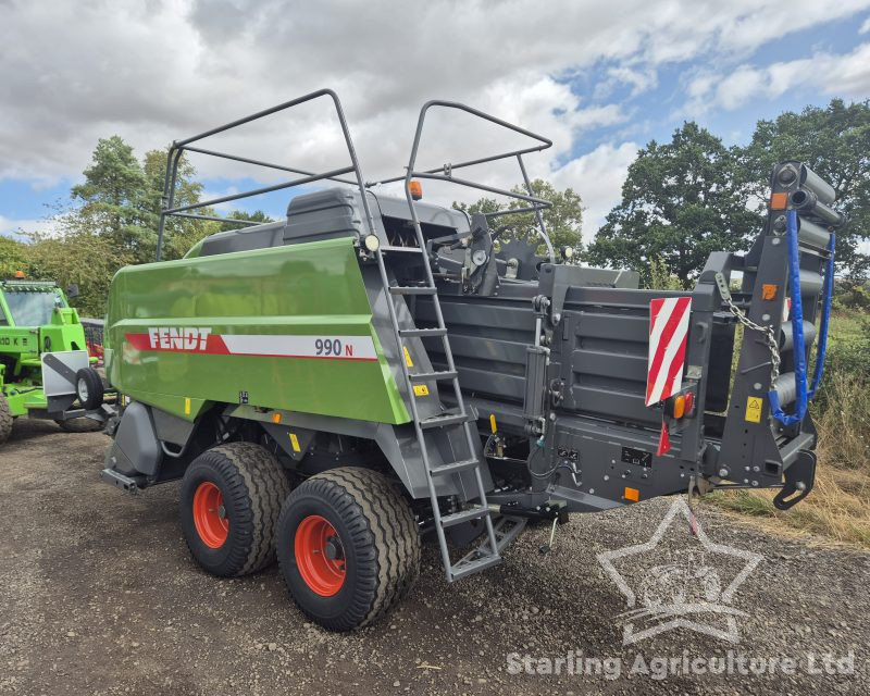 Fendt 990 ( MF 2250 )Baler