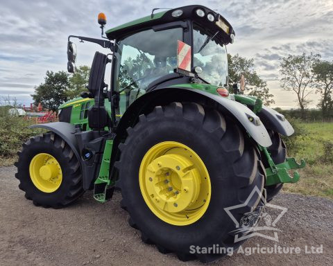 John Deere 6250R