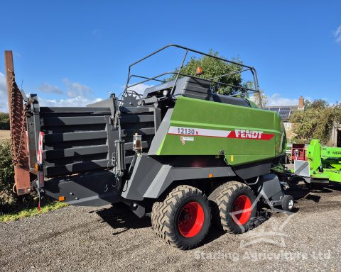 Fendt 12130N (MF2290) Baler