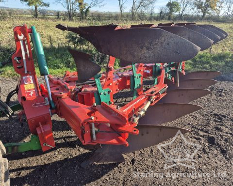 Kverneland LB 85 Furrow Plough