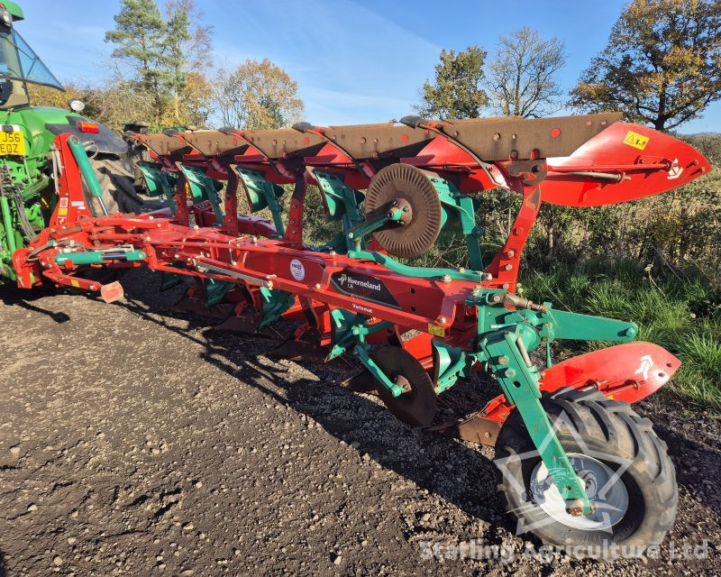 Kverneland LB 85 Furrow Plough