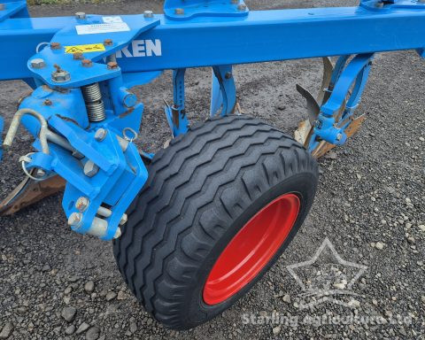 Lemken EuroPal 9 Onland/InFurrow Plough