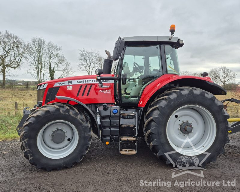 Massey Ferguson 7726S Dyna VT Exclusive