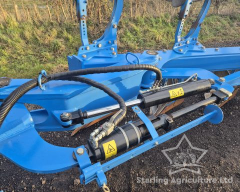 Lemken EuroPal 9 Onland/InFurrow Plough