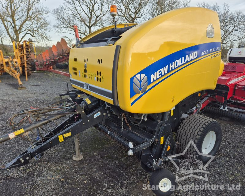 New Holland BR150 Round Baler