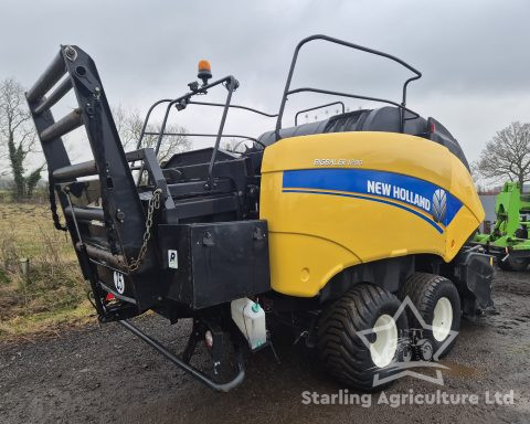 New Holland 1290 Baler