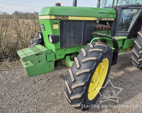 John Deere 3050