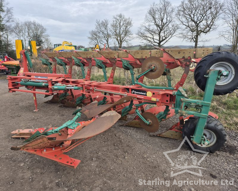 Kverneland LO85 7F Plough