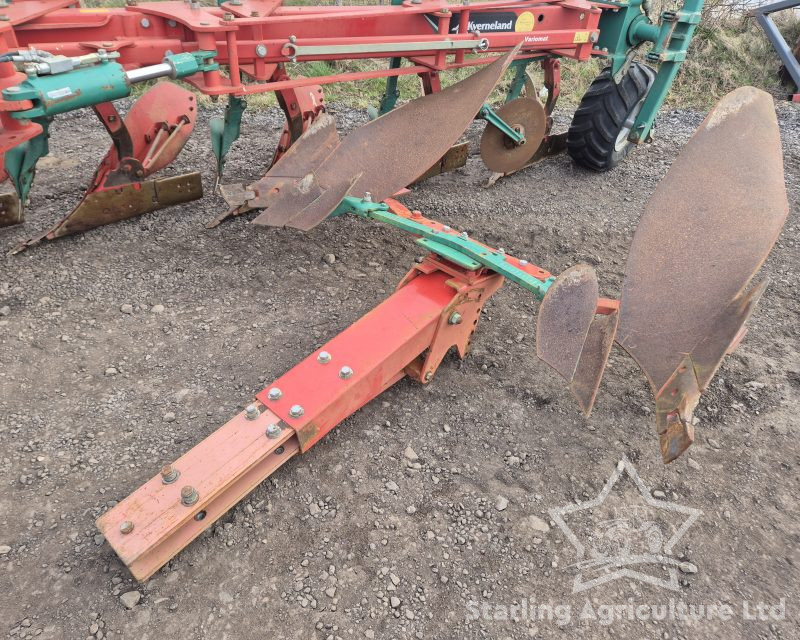 Kverneland LO85 7F Plough